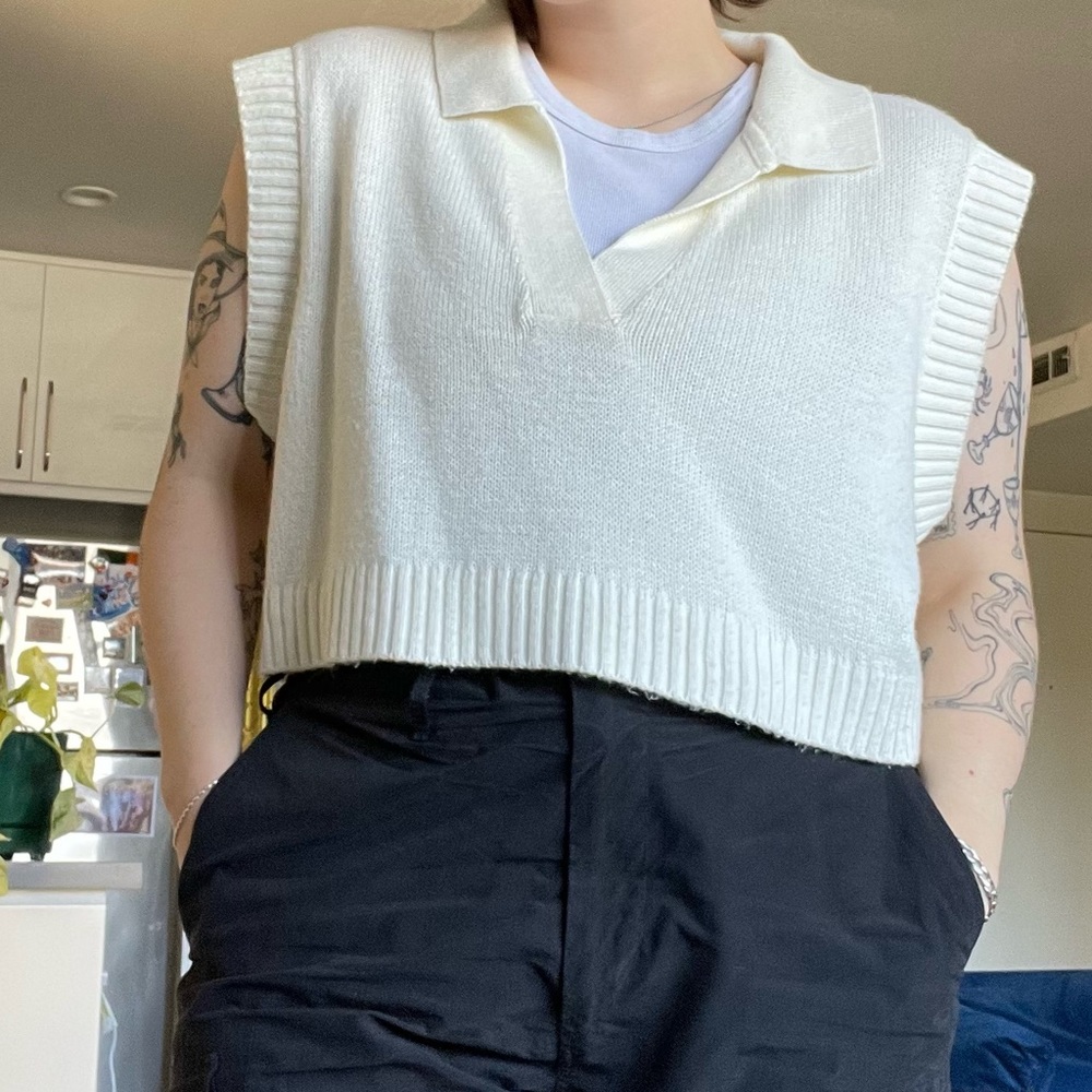 Cropped Collared Sweatervest